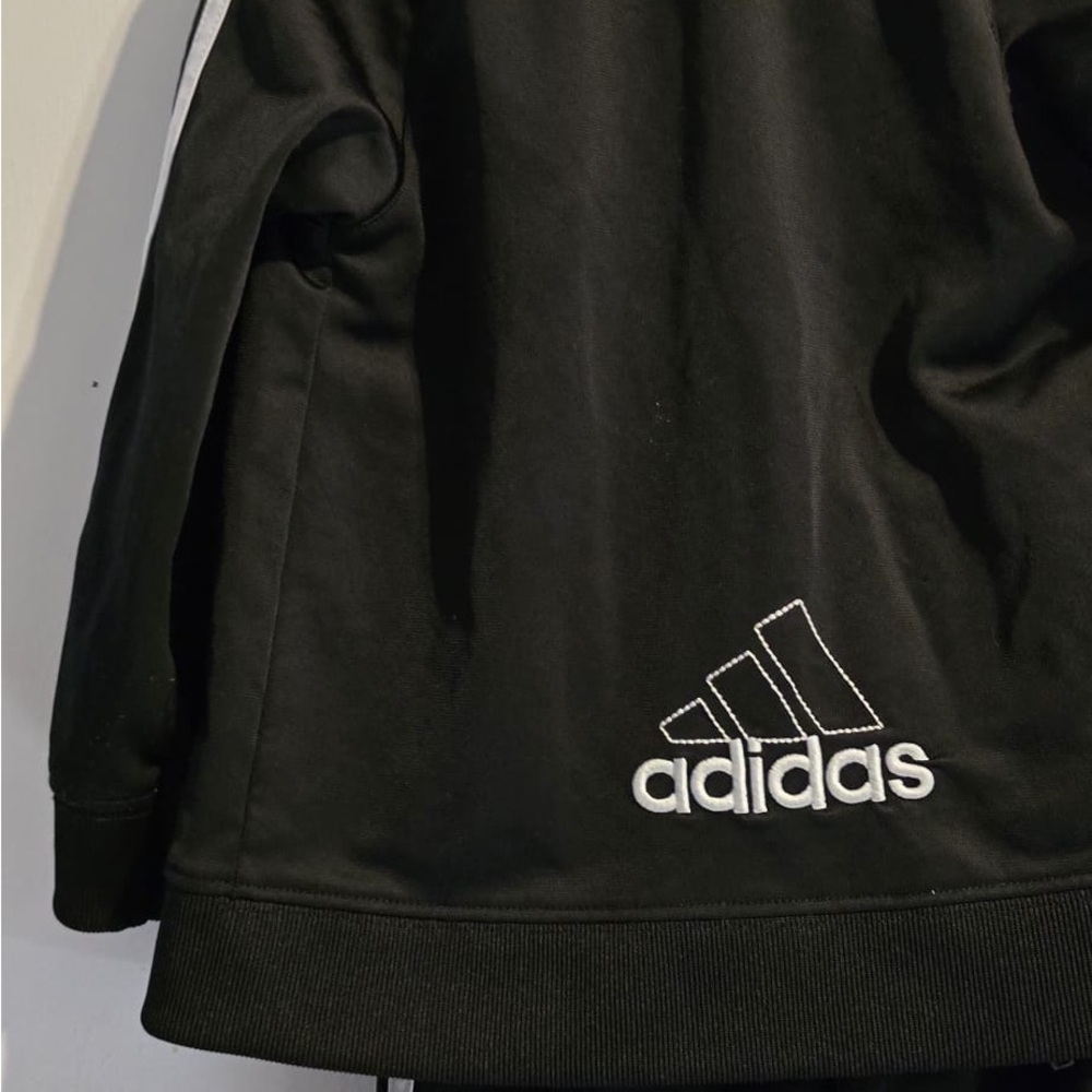 Adidas Black and White Athletic Tracksuit - Picture 11 of 16